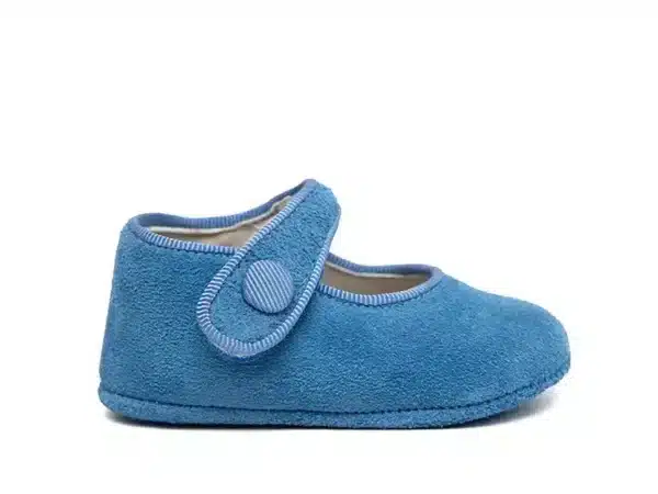 Merceditas velcro botón azul bebé